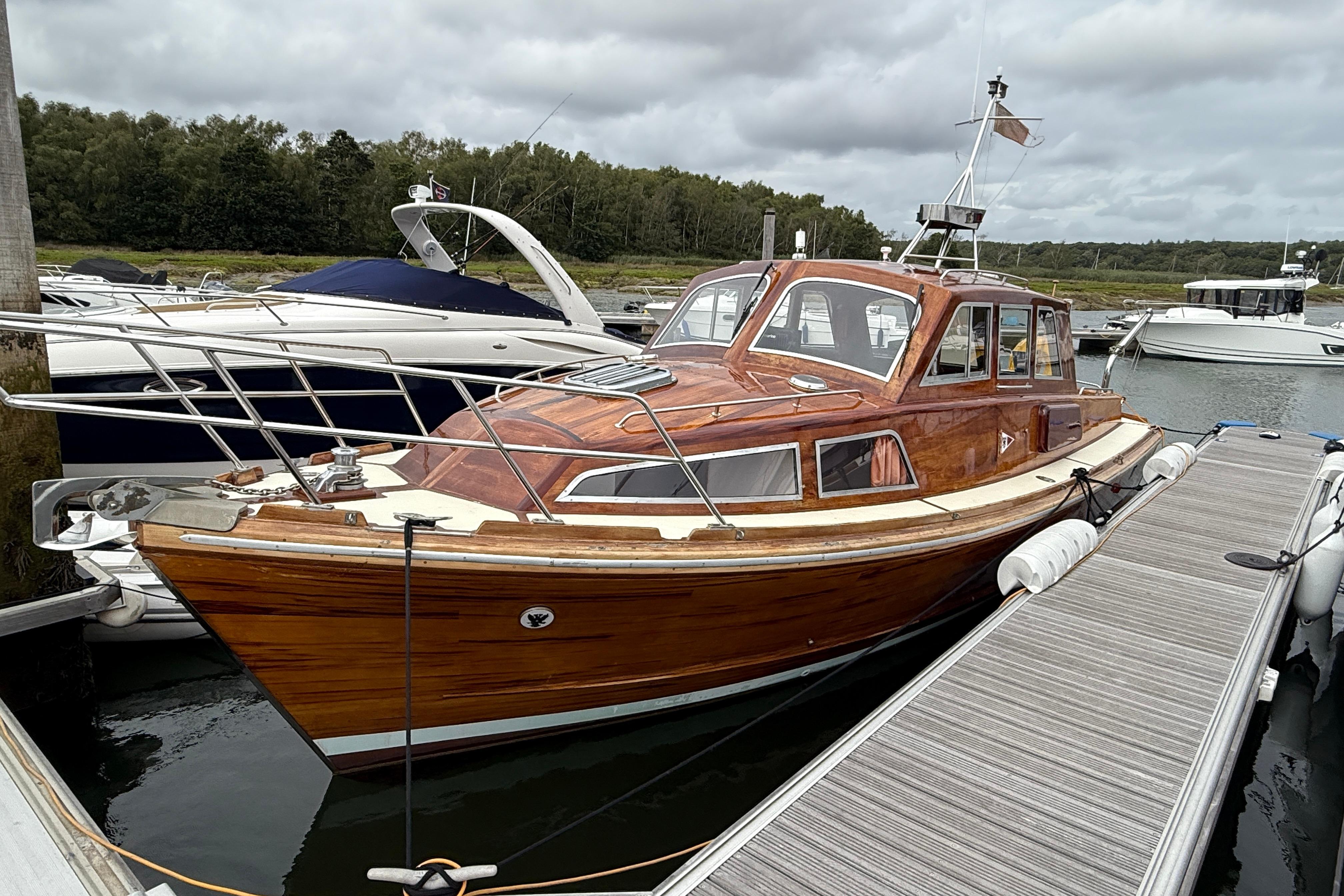 1993 Falmouth Packet 27