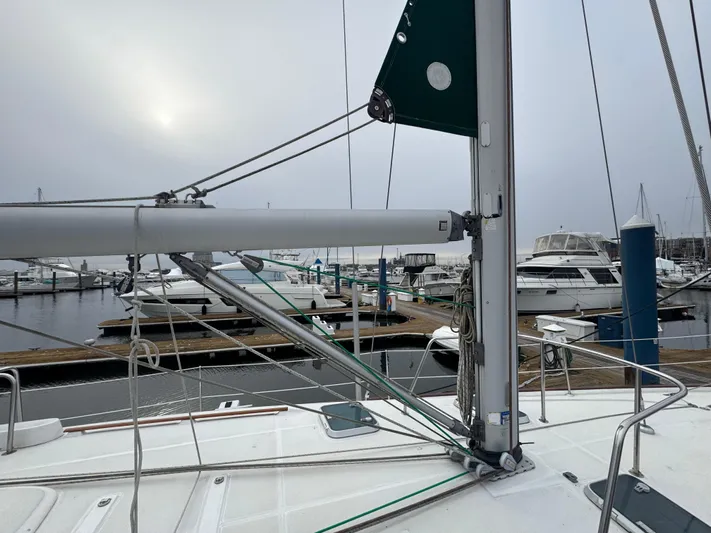 Island Fever Yacht Photos Pics In Mast Furling Mainsail