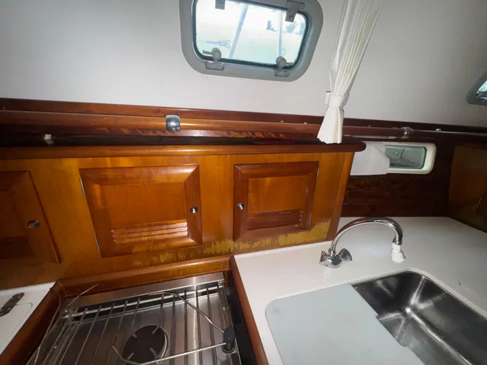 Island Fever Yacht Photos Pics 