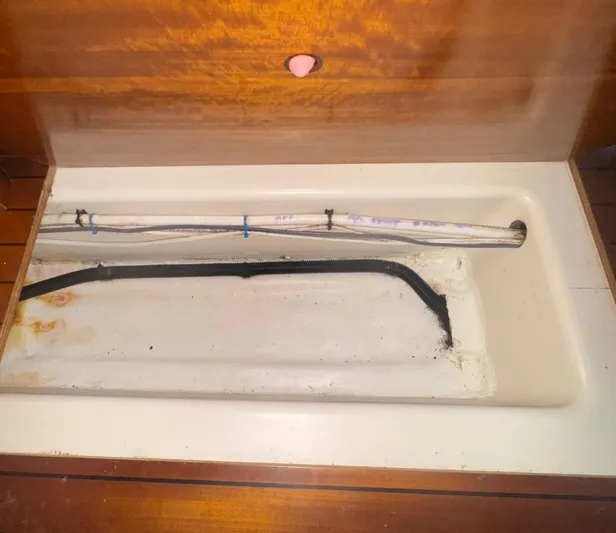 Island Fever Yacht Photos Pics 