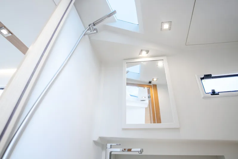 Gizmo Yacht Photos Pics 