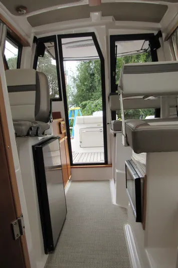 Takuan II Yacht Photos Pics 