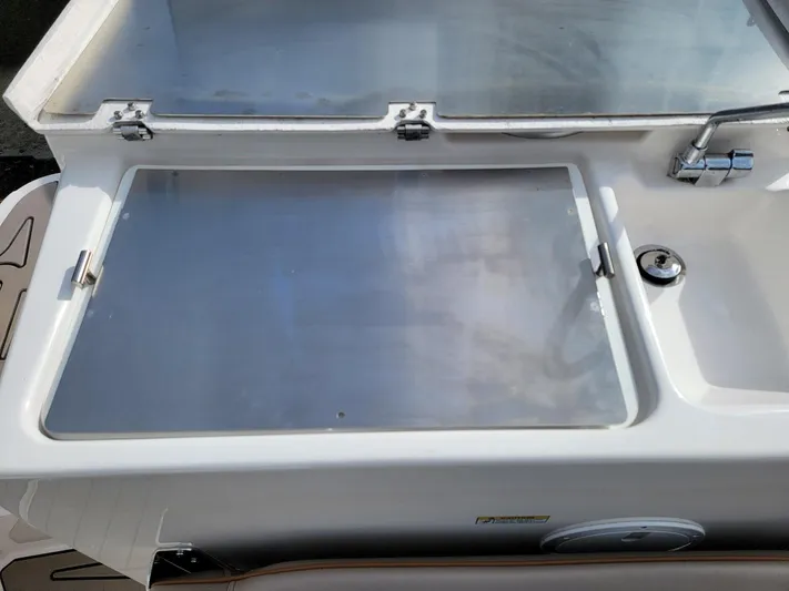 Takuan II Yacht Photos Pics 