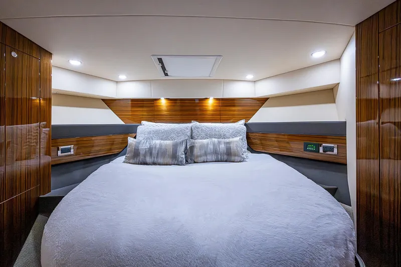 Tank Woo Yacht Photos Pics 