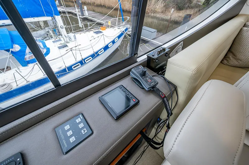 Tank Woo Yacht Photos Pics 