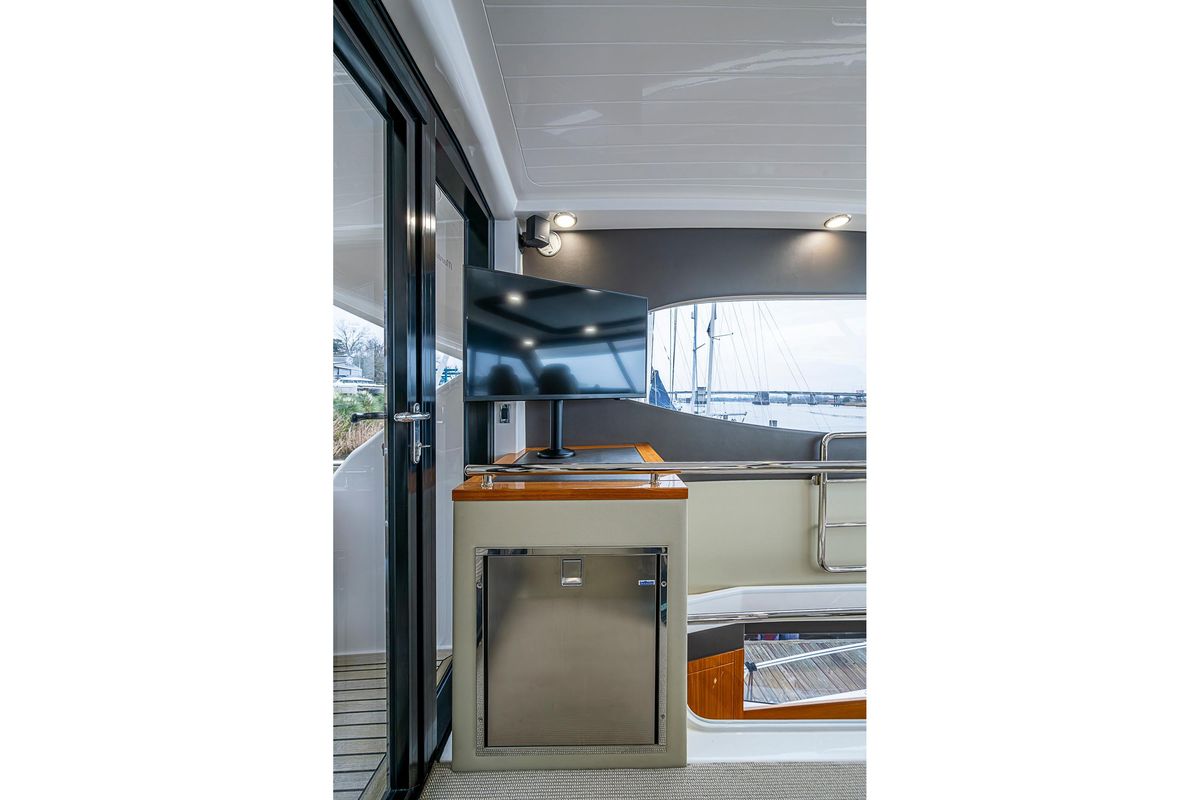 2018 Maritimo 56 