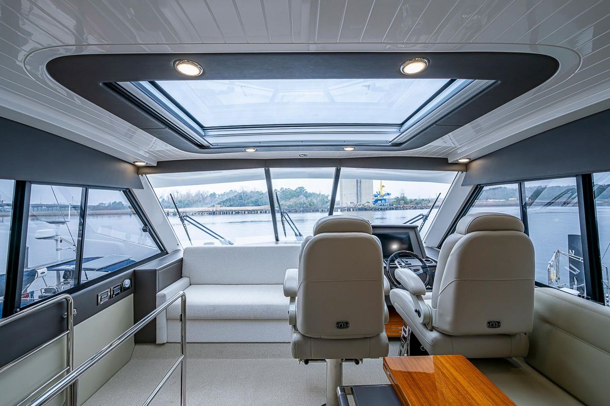 2018 Maritimo 56 
