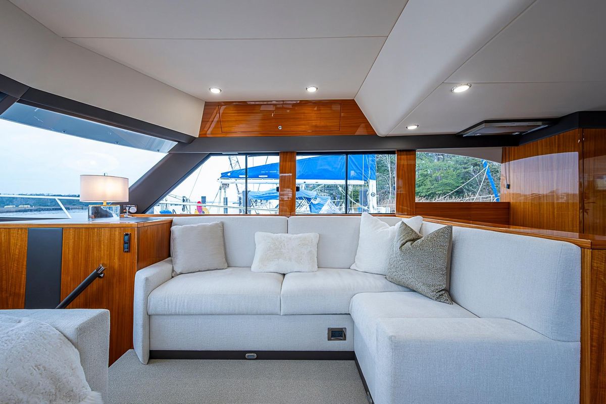 2018 Maritimo 56 
