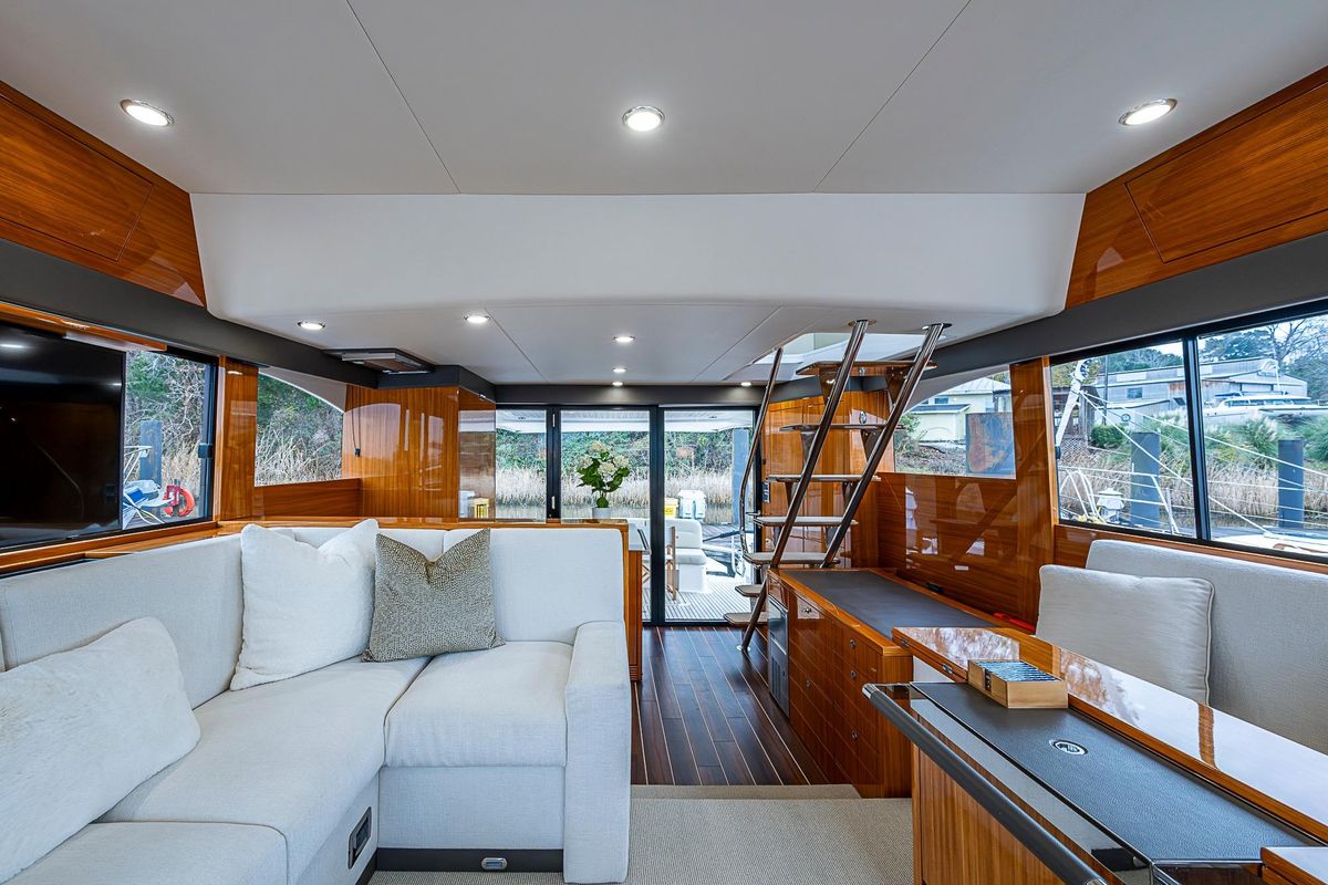 2018 Maritimo 56 