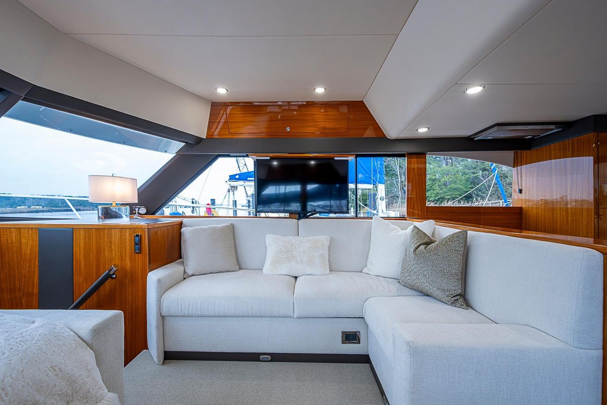 2018 Maritimo 56 