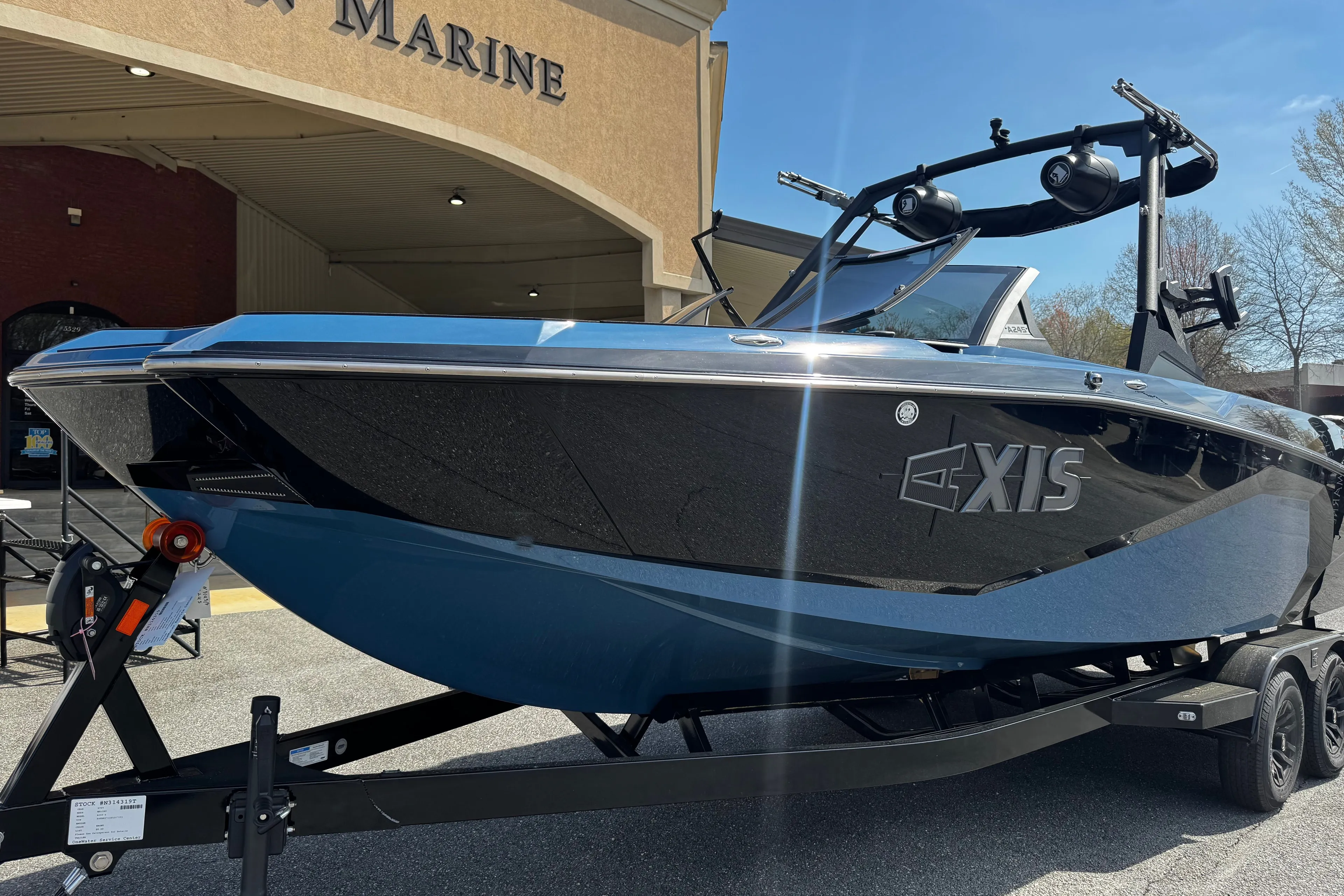 2025 AXIS A245 - Image 2