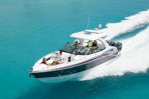Formula 350 Crossover Bowrider OB