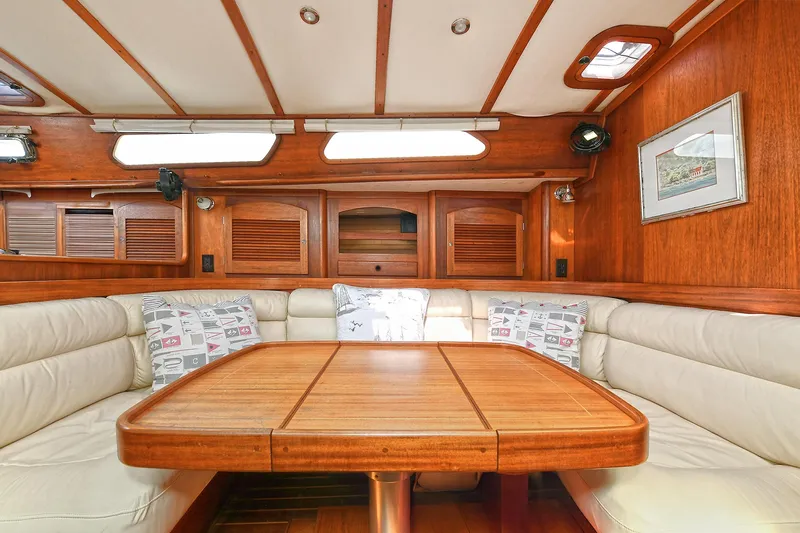 The Verdict III Yacht Photos Pics 