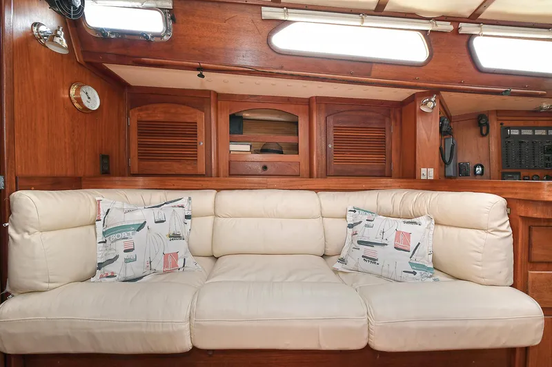 The Verdict III Yacht Photos Pics 