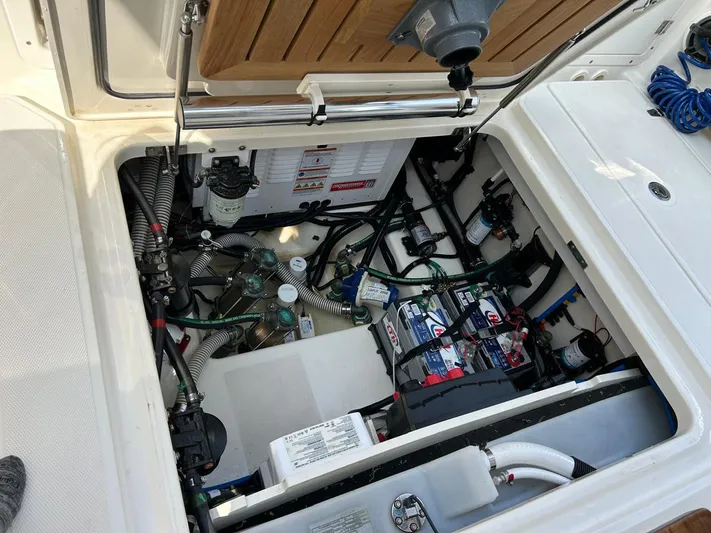 Casa - 2023 Bw 360 Or Yacht Photos Pics 