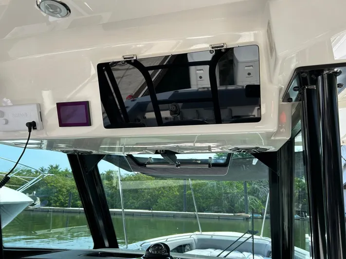 Casa - 2023 Bw 360 Or Yacht Photos Pics 