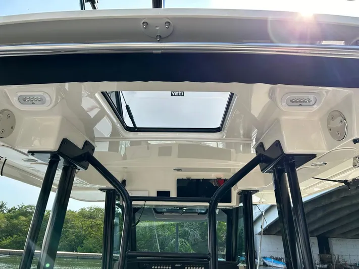 Casa - 2023 Bw 360 Or Yacht Photos Pics 