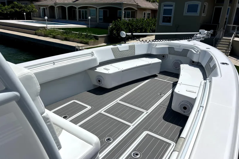  Yacht Photos Pics 2023 Contender 39 ST boat interior with spacious seating and sleek design.