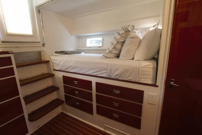 Missy Yacht Photos Pics 