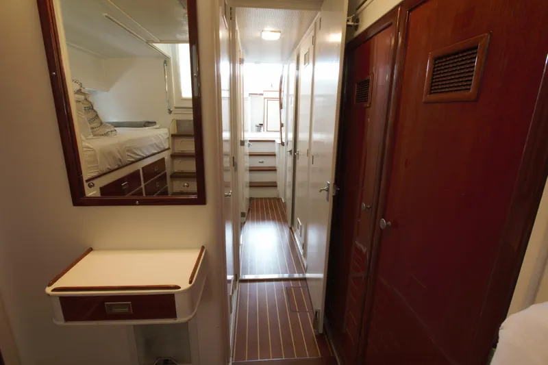 Missy Yacht Photos Pics 