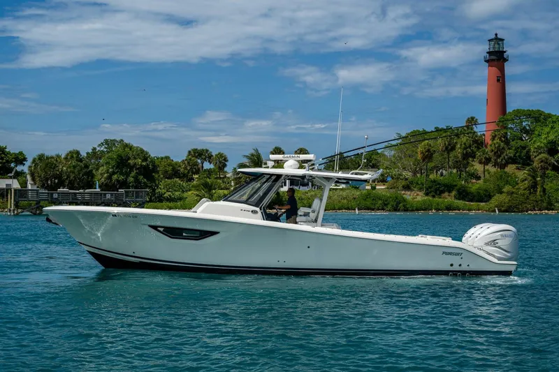  Yacht Photos Pics 2021 Pursuit 378 - Image 9