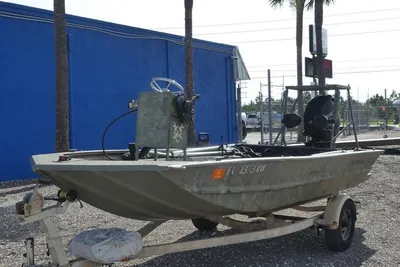 Tracker GRIZZLY® 1648 MVX SC