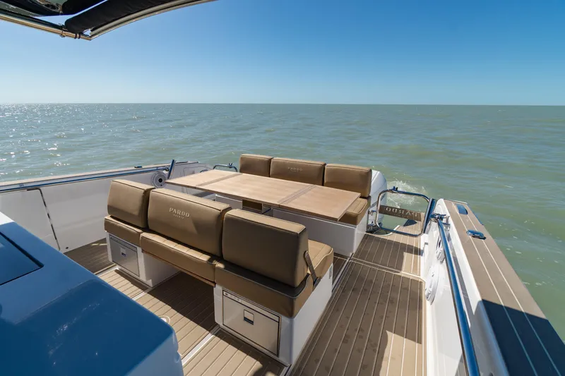Scouser Yacht Photos Pics 2025 Pardo Yachts P38R luxury yacht deck with seating, ocean view.