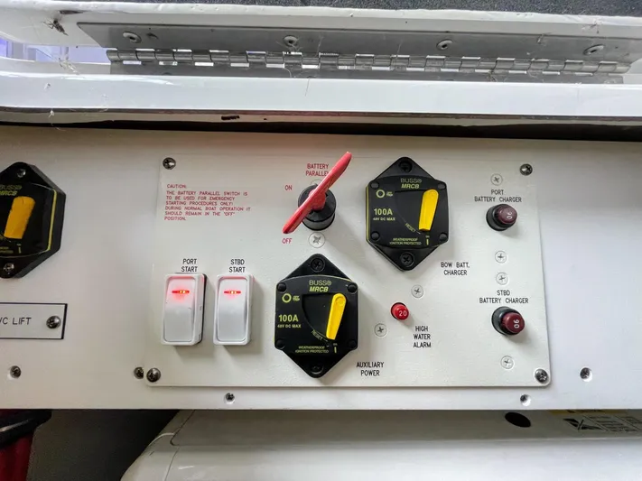 Nauti Dog II Yacht Photos Pics Control panel of a 2021 Formula 40 PC boat with switches and battery indicators.
