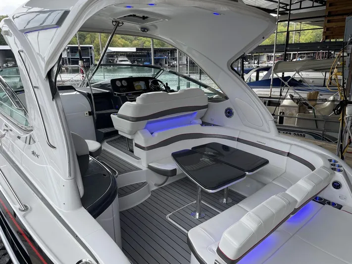 Nauti Dog II Yacht Photos Pics 