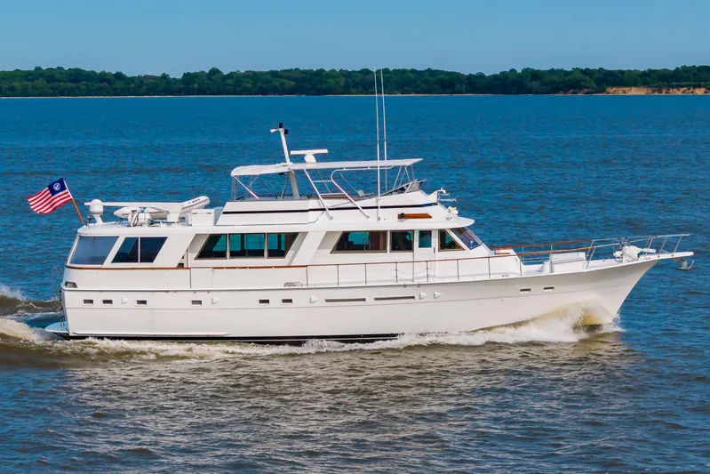 Summertime Lady Yacht Photos Pics 70 Hatteras 1980