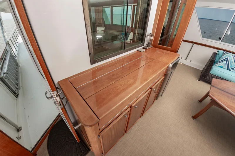 Summertime Lady Yacht Photos Pics 70 Hatteras 1980