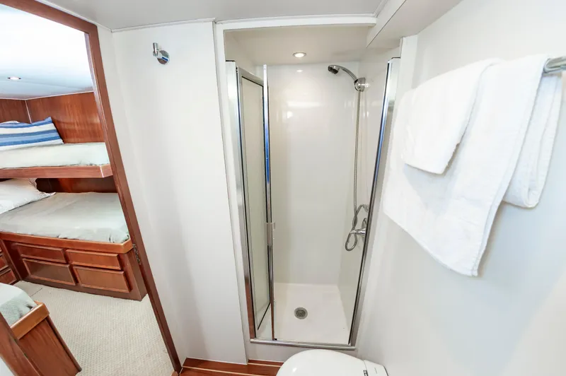 Summertime Lady Yacht Photos Pics 70 Hatteras 1980