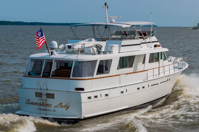 Summertime Lady Yacht Photos Pics 70 Hatteras 1980