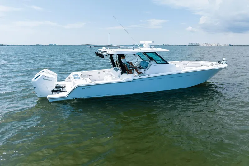 Go Around Yacht Photos Pics 