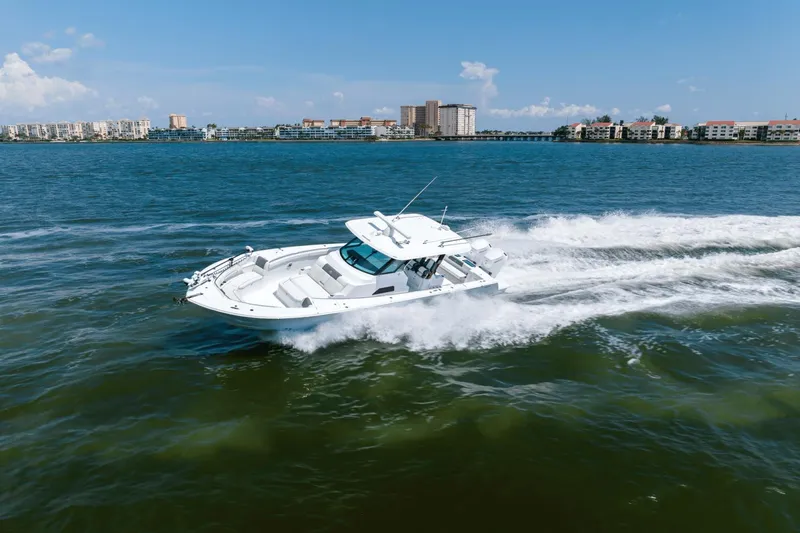 Go Around Yacht Photos Pics 