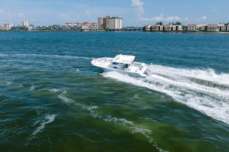 Go Around Yacht Photos Pics 