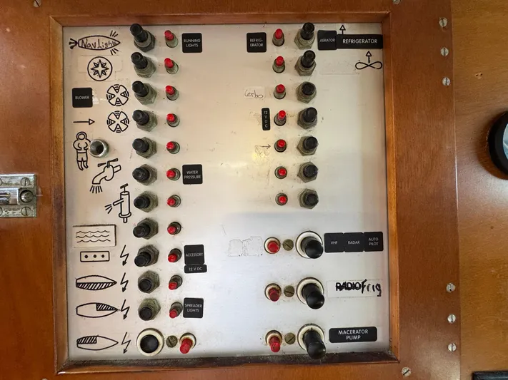 Northern Goose Yacht Photos Pics 