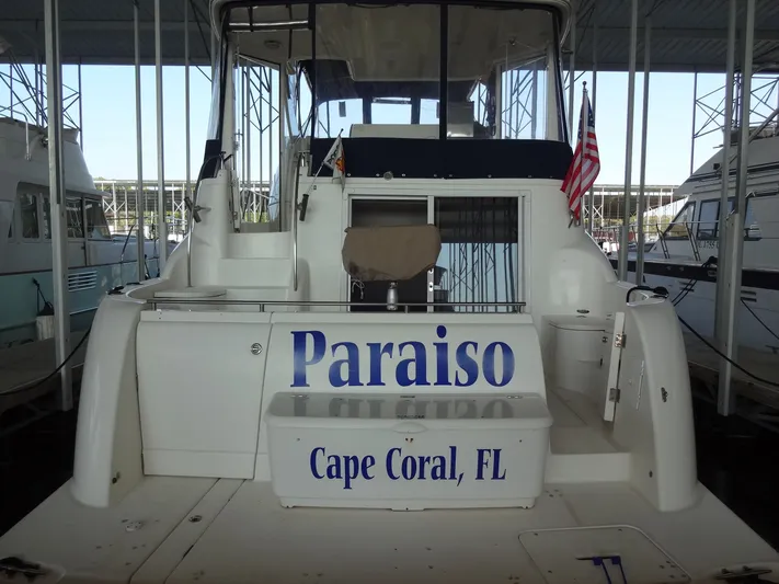 Paraiso Yacht Photos Pics 