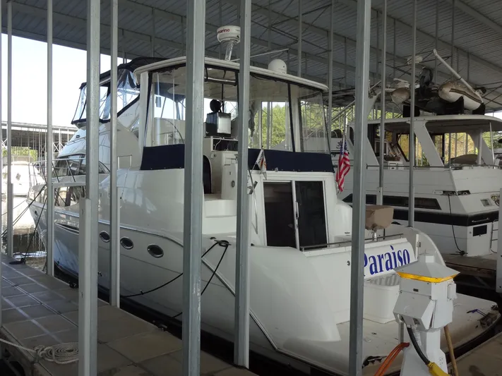 Paraiso Yacht Photos Pics 