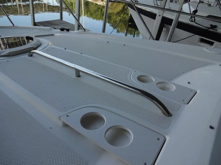 Paraiso Yacht Photos Pics 