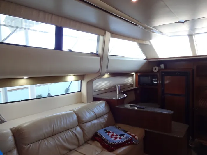 Paraiso Yacht Photos Pics 