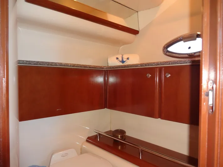 Paraiso Yacht Photos Pics 