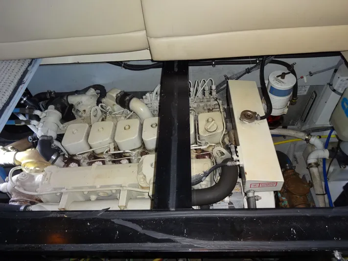 Paraiso Yacht Photos Pics 