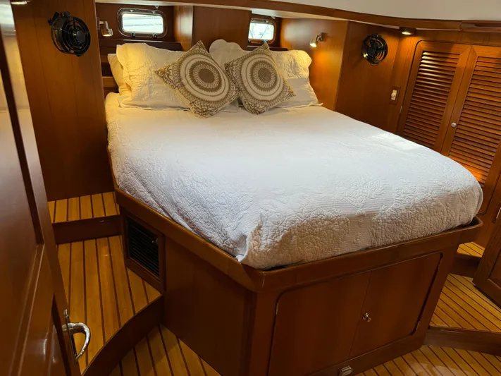 Shearwater Yacht Photos Pics 