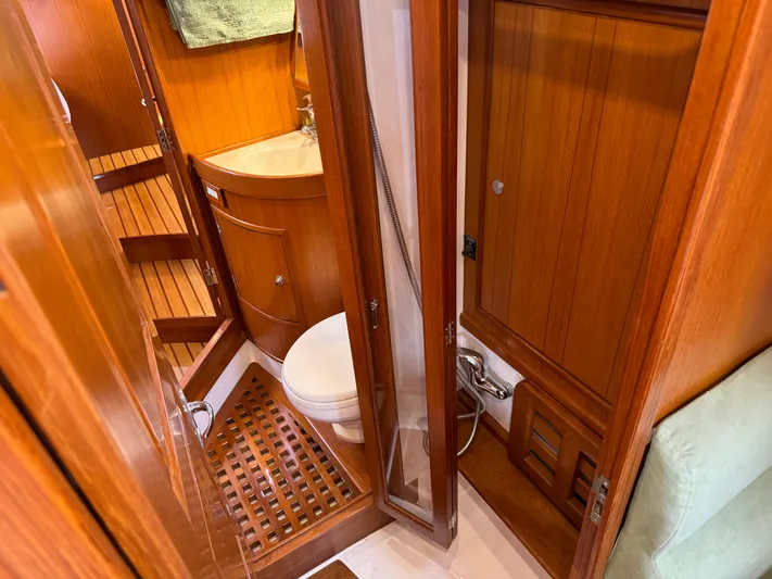 Shearwater Yacht Photos Pics 