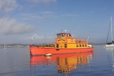 1957 Ferry Hinks