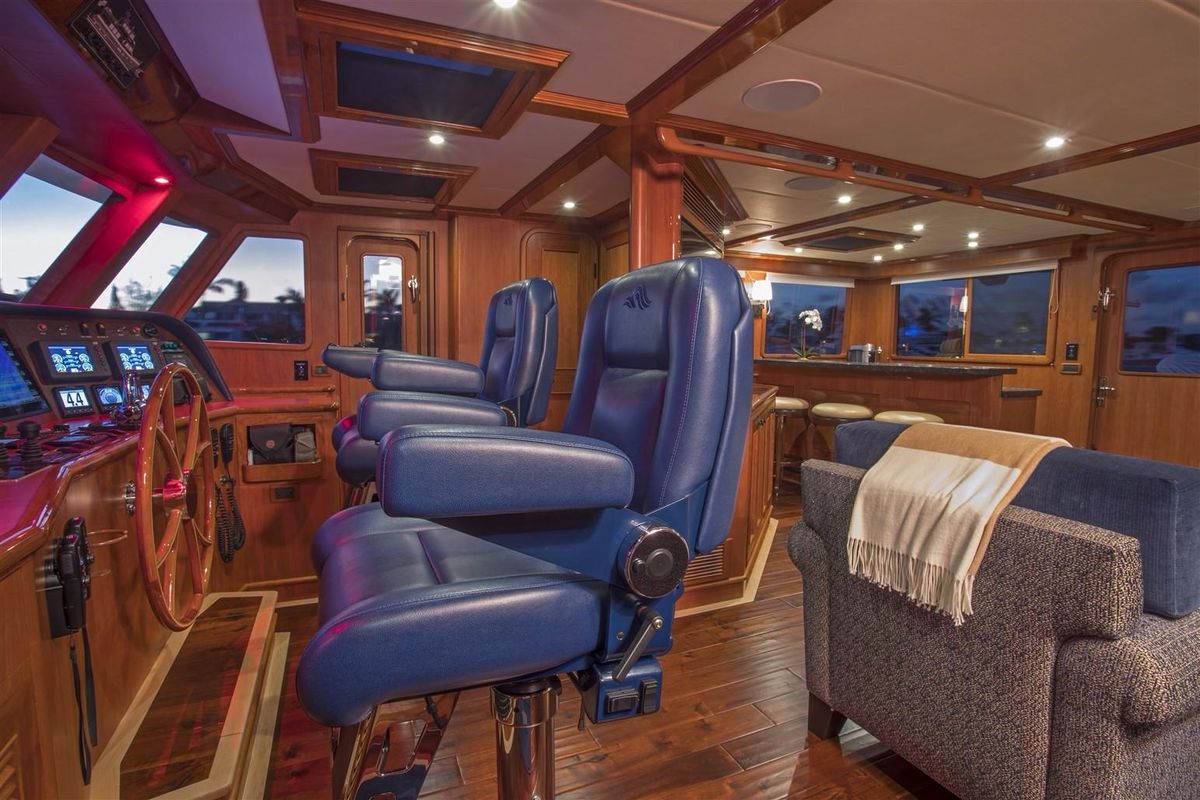 2017 Outer Reef Yachts 86 