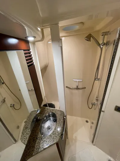 Tivoli II Yacht Photos Pics MASTER STATEROOM HEAD WITH SPEARATE STALL SHOWER & HARD DOOR