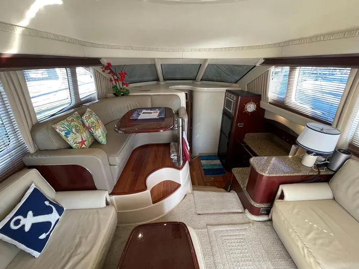 Tivoli II Yacht Photos Pics DINETTE & GALLEY FORWARD