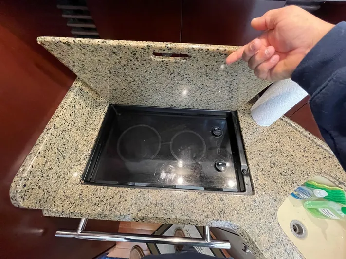 Tivoli II Yacht Photos Pics RECESSED TWO BURNER ELECTRIC COOK TOP